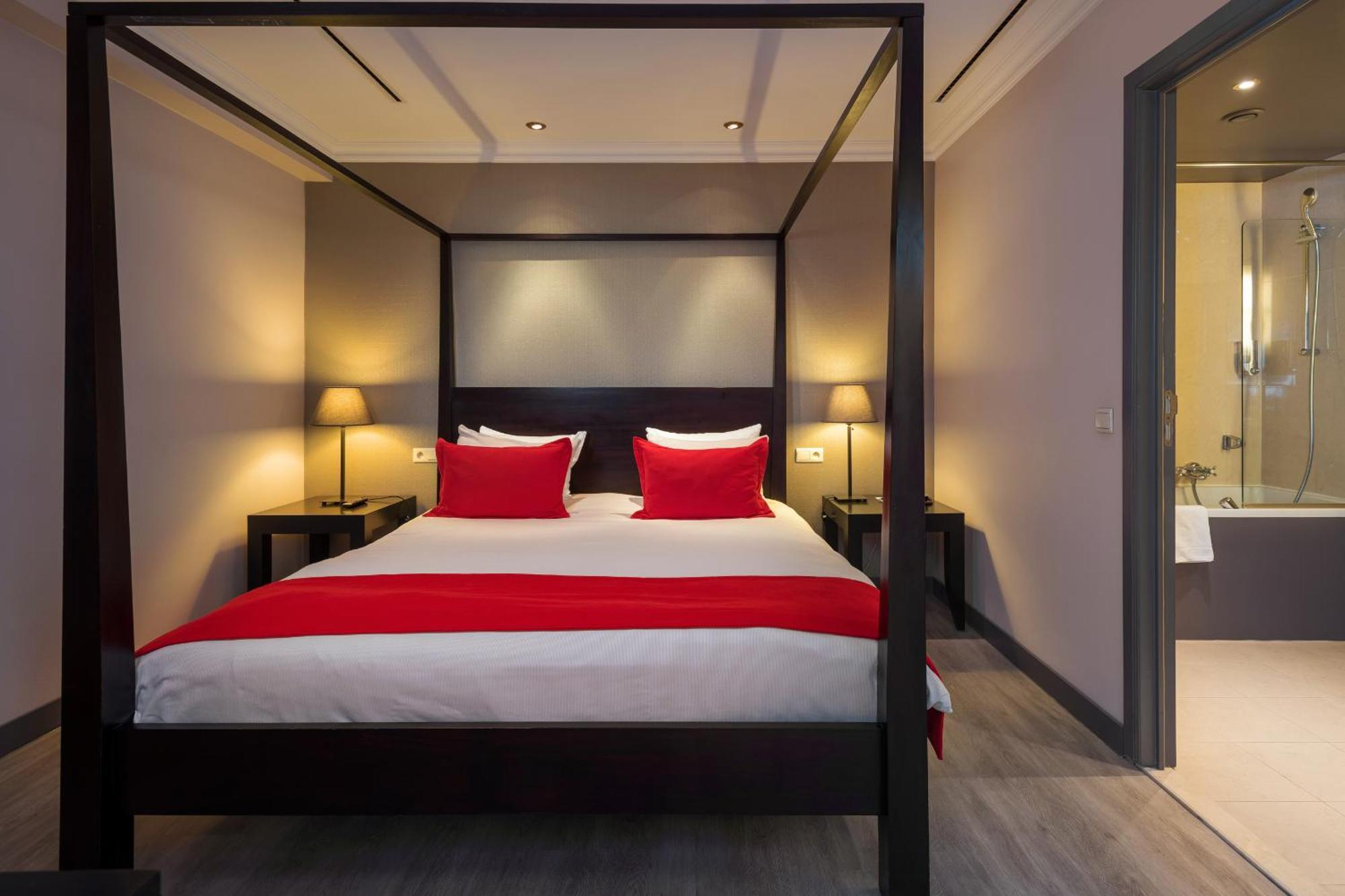 Martin's Eu Khách sạn 4*